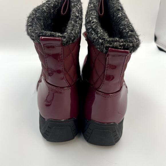 Khombu Megan Waterproof Front-Zip Winter Boots Burgundy 10 W Wide NEW NWT - Picture 5 of 7